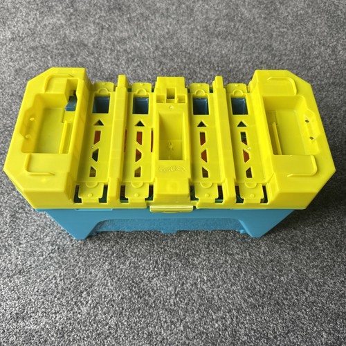 Hot wheels track builder box - hot,