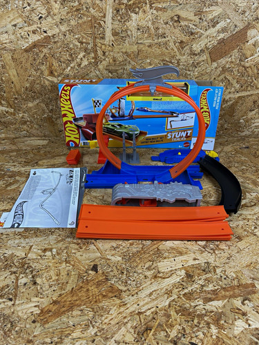 Hot wheels stunt tracks mega - stunt,