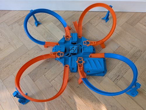Hot wheels action criss - action,