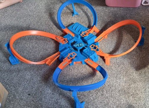 Hot wheels criss cross - wheels,