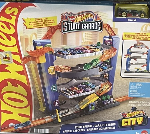 New hot wheels stunt - wheels, garage