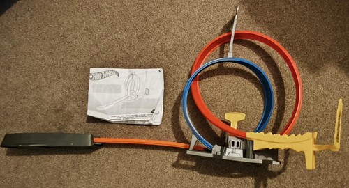 Hot wheels double loop - wheels,