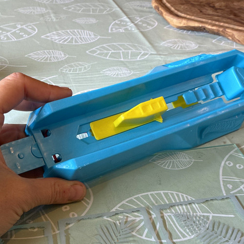Hot wheels track - hot,
