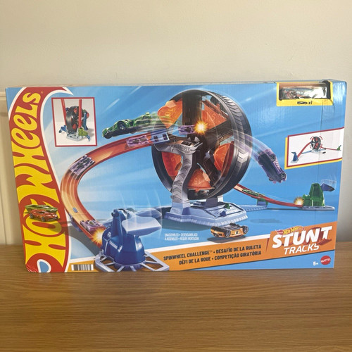 Hot wheels stunt tracks - hot,