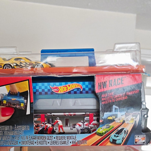 Hot wheels race case - hot,