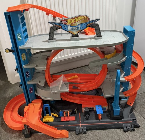 Hot wheels ultimate - wheels,