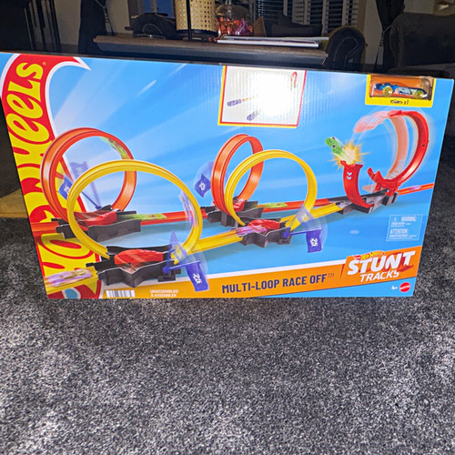 Hot wheels stunt tracks - wheels,