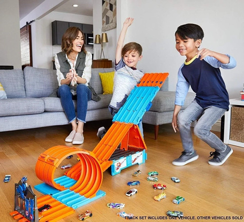 Hot wheels track builder - track,