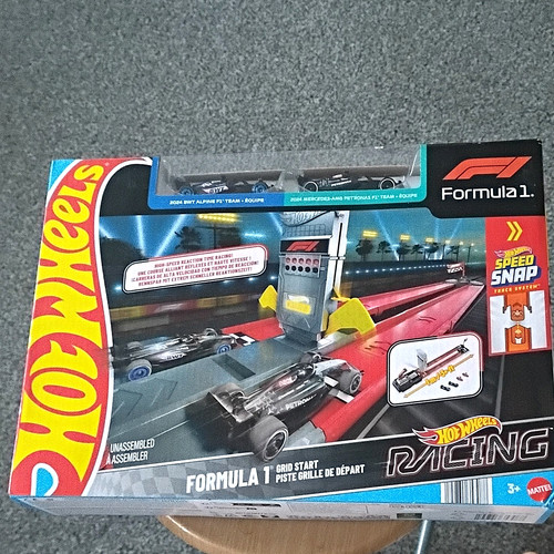 Hot wheels racing formula - racing,