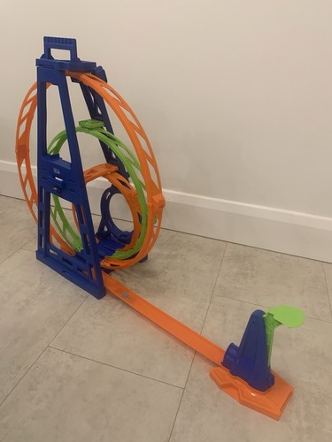 Hot wheels track set with - set, a