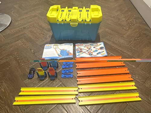 Hot wheels track builder - wheels,