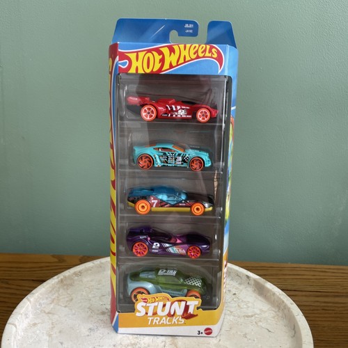 Hot wheels stunt tracks - hot,