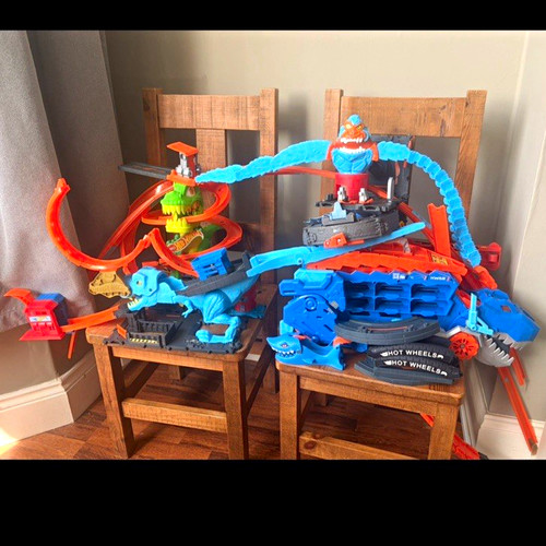 Hot wheels city - hot,