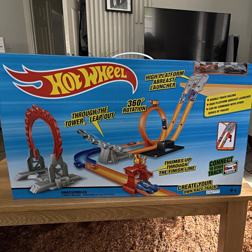 Hot wheels sky crash - hot,